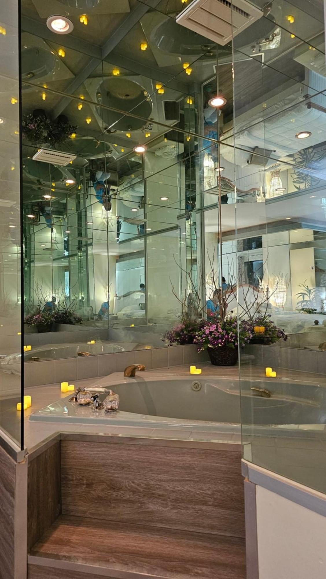 Hotel Oasis Lac St-Louis Салабери дьо Валифийлд Екстериор снимка