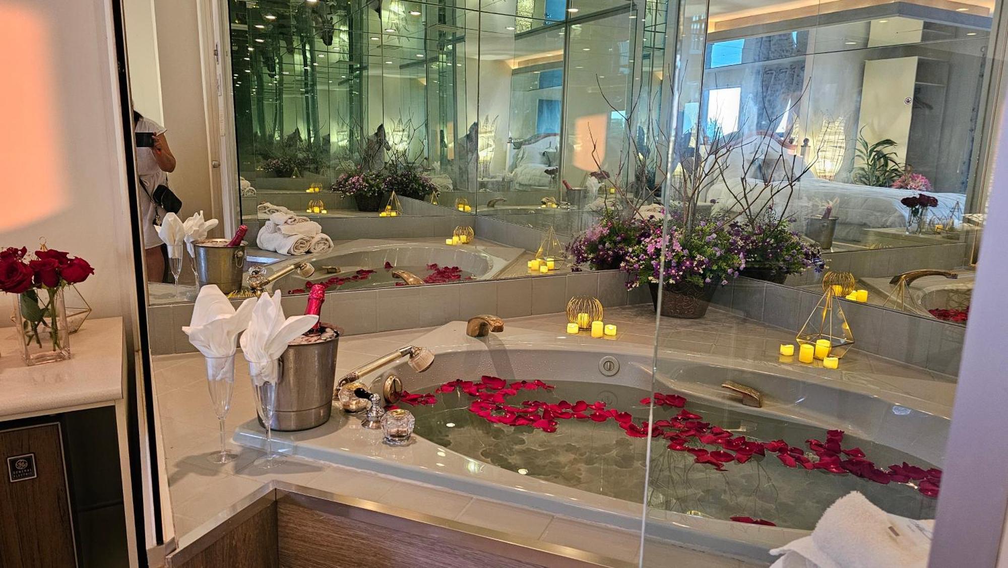 Hotel Oasis Lac St-Louis Салабери дьо Валифийлд Екстериор снимка